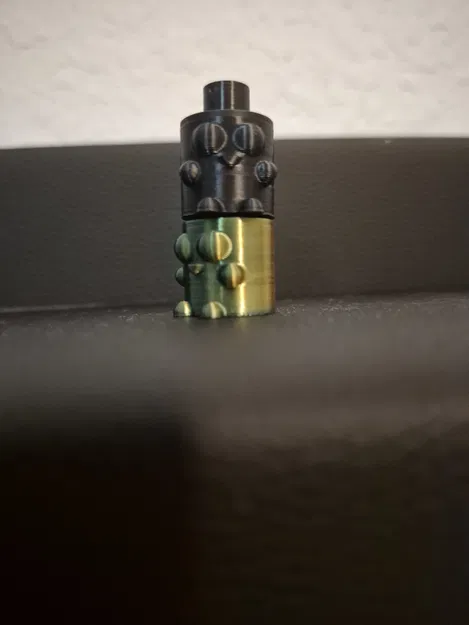 Những Sinh Vật Nhỏ Dễ Thương Có Thể Xếp Chồng - Image 1