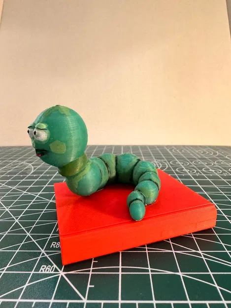 Bookworm - Bücherwurm (Tonie custom cho học hỏi & truyện nghe) - Image 1