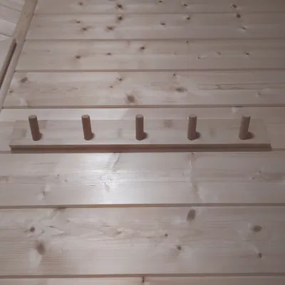 Móc treo quần áo (věšák na oblečení)