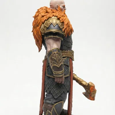 Valdos “Cinderheart” – Fire Genasi Barbarian DnD Miniature