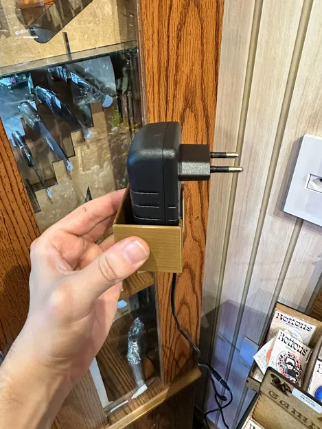 Giá treo tường/kệ cho bộ nguồn 12V (50x40mm) - Image 7