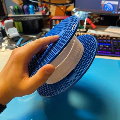 Cuộn spool tái sử dụng cho filament từ cuộn carton ELEGOO