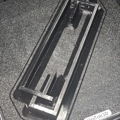 Giải pháp cất bàn phím kín đáo dưới gầm bàn