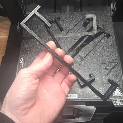 Giải pháp cất bàn phím kín đáo dưới gầm bàn