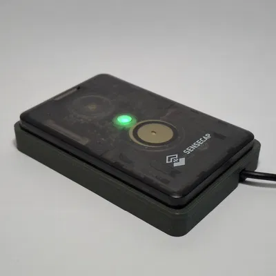 Đế sạc Sensecap T1000-E có lỗ bắt vít (remix)