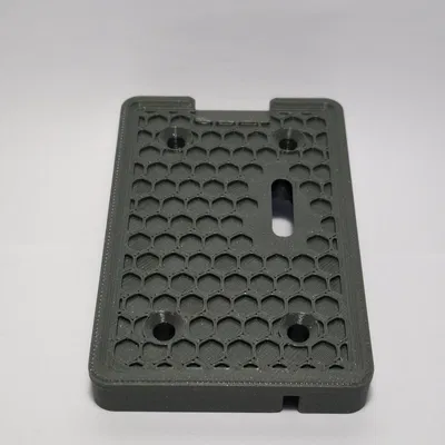 Đế sạc Sensecap T1000-E có lỗ bắt vít (remix)