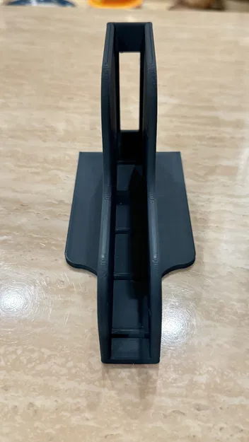 Giá đỡ MacBook Pro M2 16 Inch (dựng đứng khi dùng USB C dock) - Image 1