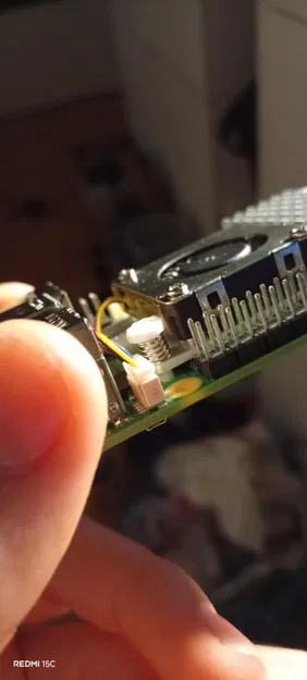 Chốt gài cho quạt Raspberry Pi 5 - Image 1