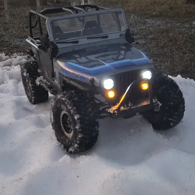 Khung đỡ kính chắn gió Axial SCX10.3 CJ7 (Windshield Frame)