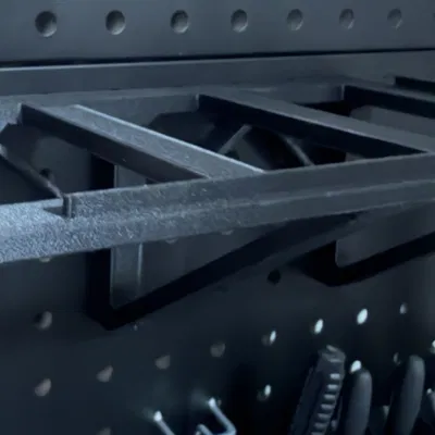 Pegboard Shelf Modified – Kệ pegboard đã chỉnh sửa