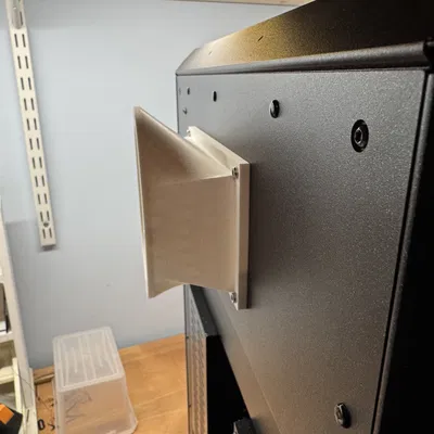 Hệ thống ống dẫn gió nam châm phía sau Core One (Core One Rear Vent Magnetic Ducting System)