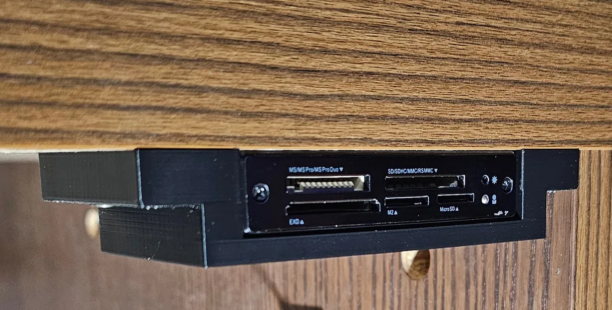 Giá đỡ đầu đọc thẻ Icy Box (kèm file FreeCAD) - Image 2