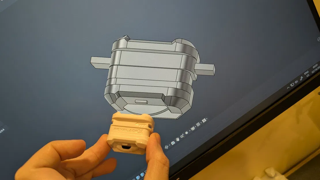 Mẫu Beyblade X - Entry Launcher - Image 1