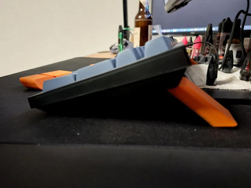 Chân kê nghiêng Keychron V6 (3 mức chiều cao) - Image 1