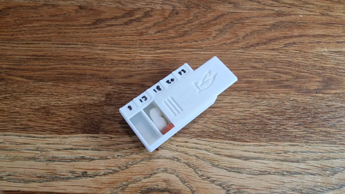 Hộp chia thuốc bỏ túi (Pocket-Sized Pill Organizer) - Image 1