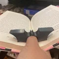 Gác ngón cái giữ sách Batman (Batman book thumb support) - Thumbnail 2