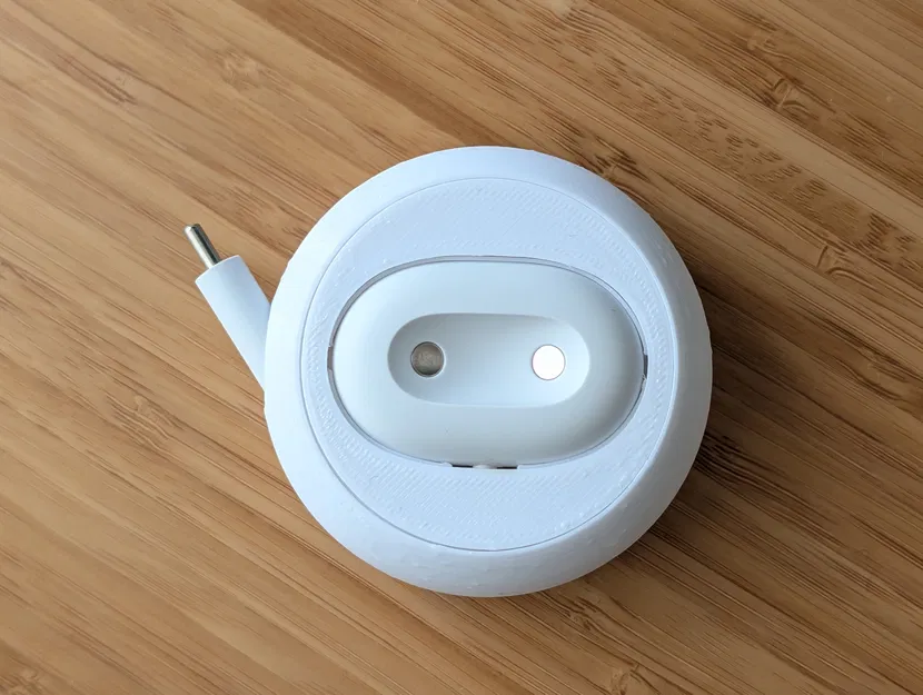 Bộ sạc Pixel Watch 4 kèm cuốn dây (cable winder) gọn gàng - Image 4