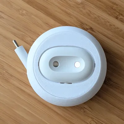 Bộ sạc Pixel Watch 4 kèm cuốn dây (cable winder) gọn gàng