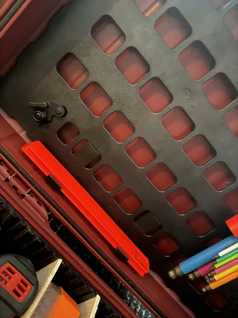 Ngàm gắn socket rail cho bảng MOLLE Pelican 1535 - Image 1