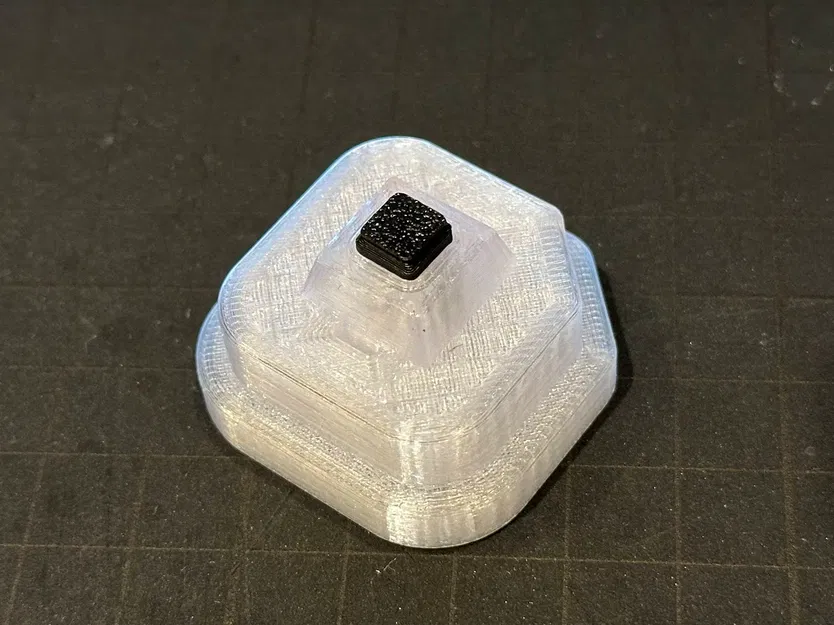 Khuôn Keycap Filament Poop - Image 1