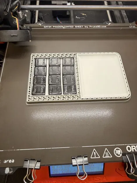 Khay để cọ sơn có tạ (Weighted) kèm khay hứng nhỏ giọt - Image 13