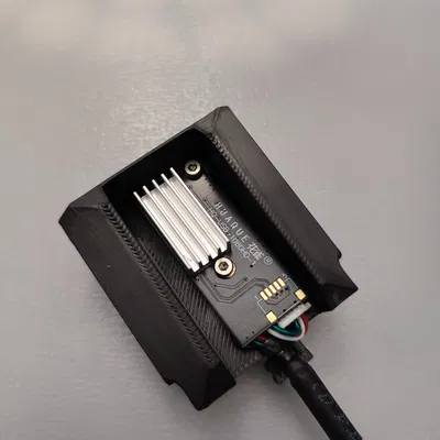 Qidi Q1 Pro - Vỏ (housing) custom cho webcam zin