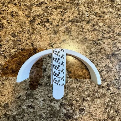 Móc treo tường cho nón Scally (Scally hat wall hanger)