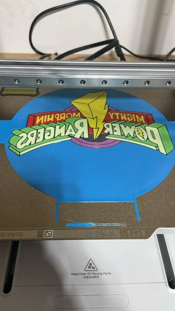 Tấm plate sàn với logo “Migthy Morphin” - Image 2