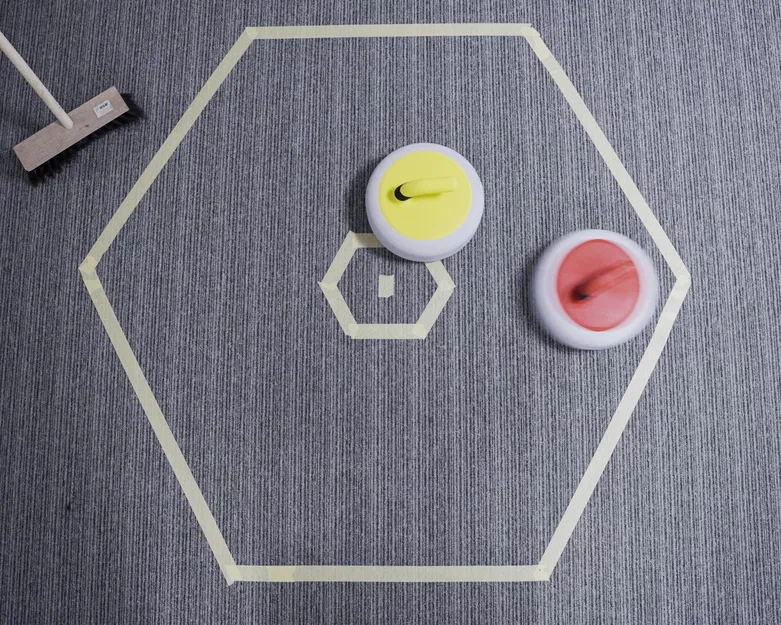 Viên Curling Stone Kích Thước Thật (Real Size) - Image 3