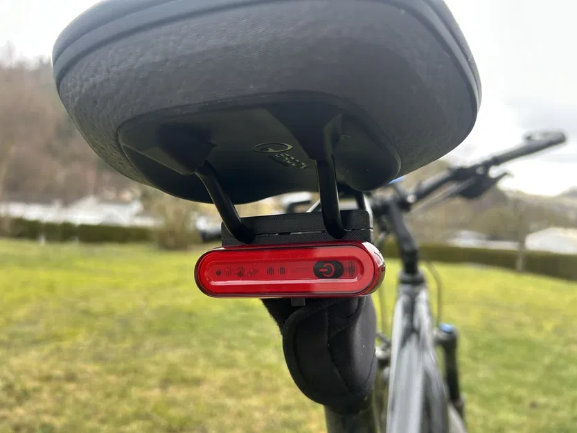 Ngàm gắn đèn hậu Büchel cho yên Ergon – rail 41.9 mm – ngang & dọc - Image 2