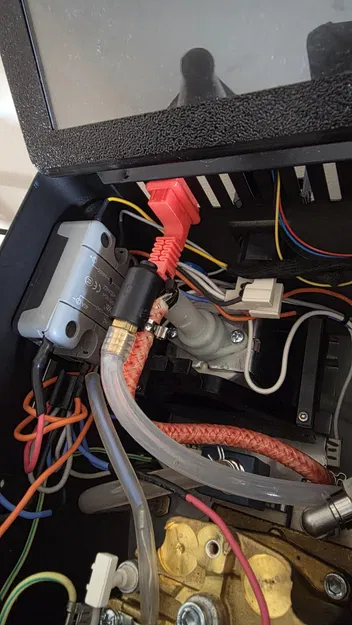 Gá/Ngàm giữ bơm Ulka cho Gaggia Classic Pro (Holder/Mount) - Image 1