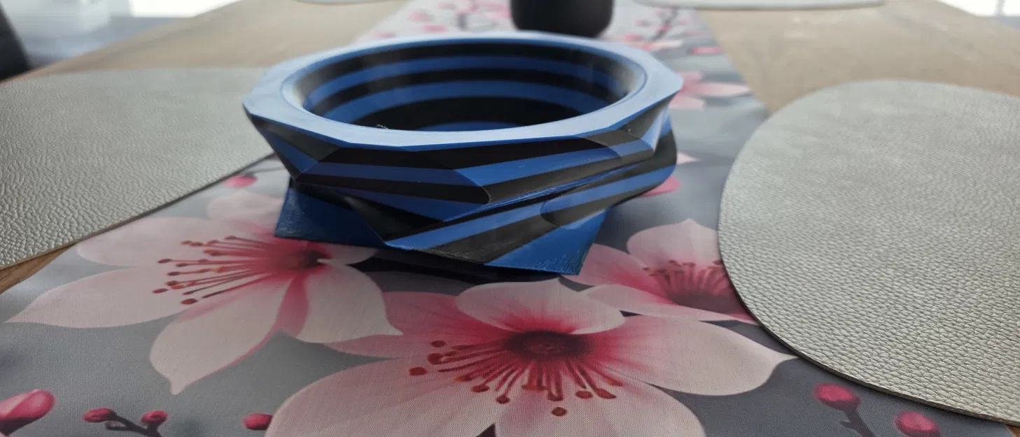 Tô hình dáng hiện đại - Image 5