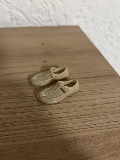 Giày Treo Trang Trí Opanak Dân Gian Balkan - Image 3