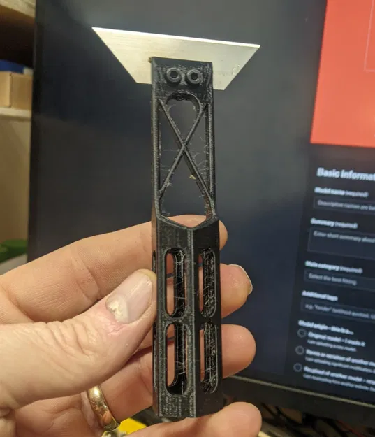 Giá giữ lưỡi dao rọc giấy (Utility Knife Blade Holder) - Image 1