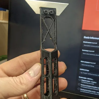 Giá giữ lưỡi dao rọc giấy (Utility Knife Blade Holder)