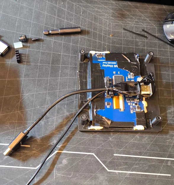 Phanteks Evolv x2 - Mount màn hình Raspberry Pi 5 inch - Image 9