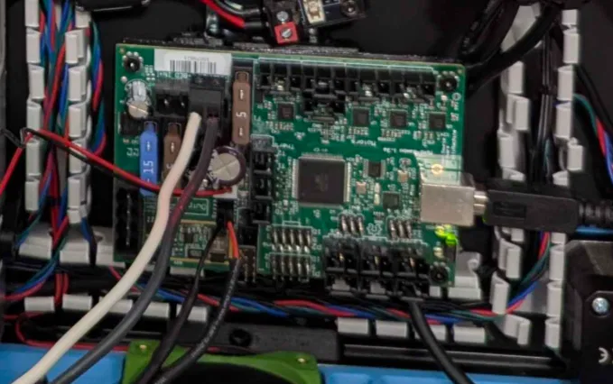 Adapter gắn DIN rail cho Mini-Rambo - Image 1