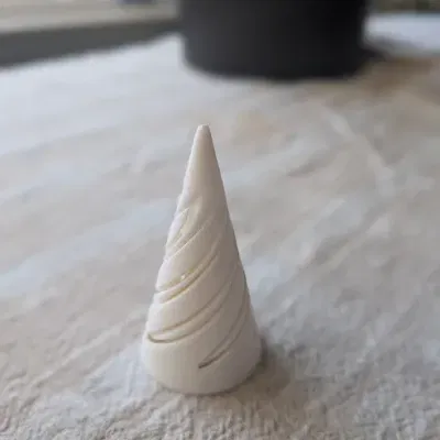 Nón fidget xoắn ốc (Spiral fidget cone)