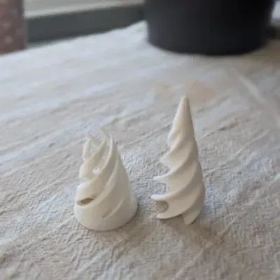 Nón fidget xoắn ốc (Spiral fidget cone)