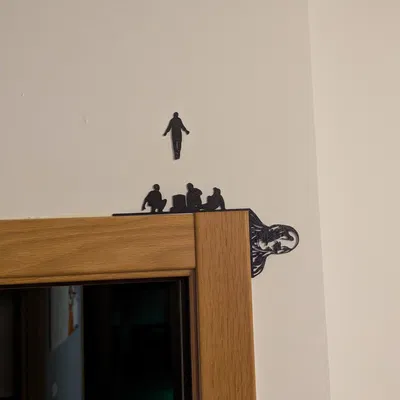 Wallart góc tường Max nghĩa trang & cánh cửa Vecna