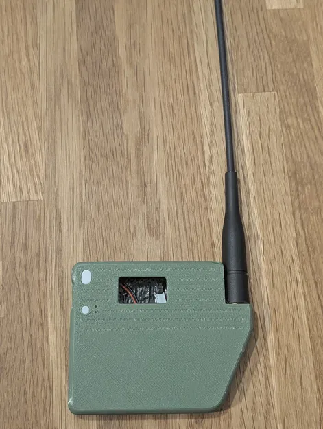 Heltec V4 Slim Ultra GPS: sạc không dây & MagSafe, anten SMA đế rộng - Image 1