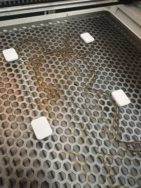 Chốt giữ Honeycomb Bed cho Glowforge Aura (Hold-Down Pin) in 3D - Image 4