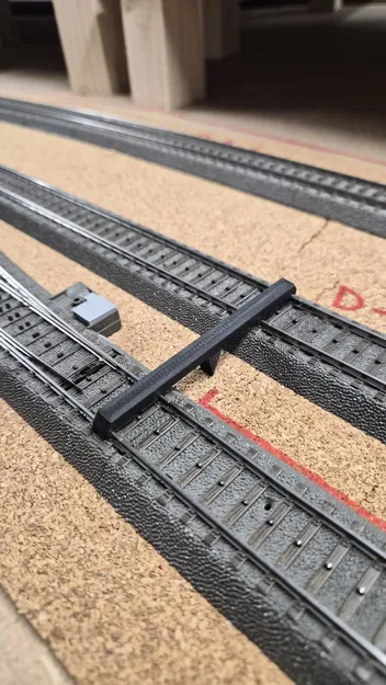 Miếng chêm Märklin H0 C-Track 64,3 (spacer) cho nhánh rẽ hẹp - Image 2