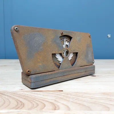 Trưng bày kệ logo Fallout cổ điển (Fallout Classic Logo Shelf Display)