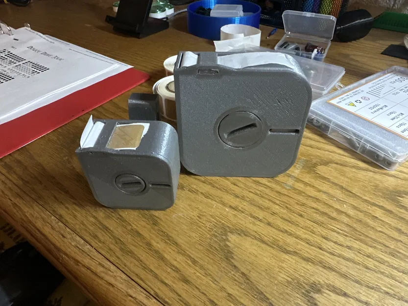 Hộp nhả miếng dán bia Shooting Target Patch Paster Dispenser (IPSC/IDPA/USPSA) - Image 4