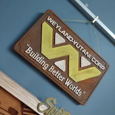 Bảng Treo Tường Weyland-Yutani (Weyland-Yutani Wall Plaque)