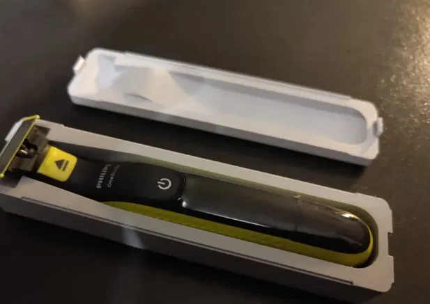 Hộp bảo vệ Philips Norelco Oneblade (Protective Case) - Image 1