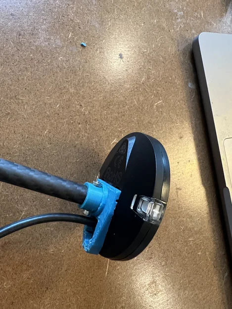 Ngàm/giá đỡ gắn CubePilot Here4 GNSS Sensor/Controller lên ống 10mm - Image 2