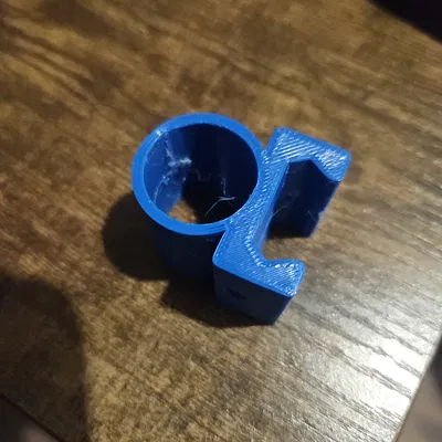 Ngàm gắn đèn pin (Flash Light Mount)