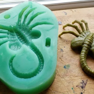 Khuôn/Hóa thạch Alien FaceHugger